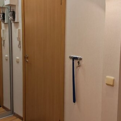 1-комн квартира Аэродром, улица Красных Военлётов,  д. 9 к1