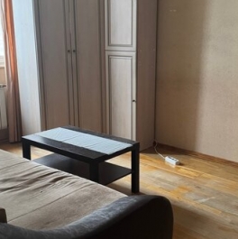 Продажа 3-комн квартиры на вторичном рынке Осенний б-р,  д. 15