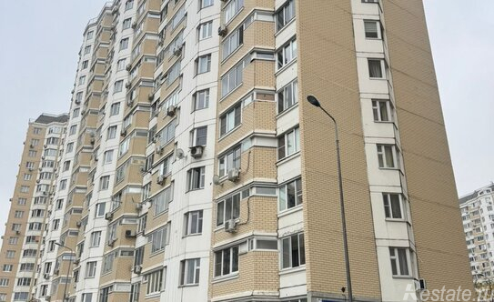 Продажа 1-комн квартиры на вторичном рынке улица Самуила Маршака,  д. 10