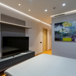 Продажа 2-комн квартиры на вторичном рынке улица Новый Арбат,  д. 32