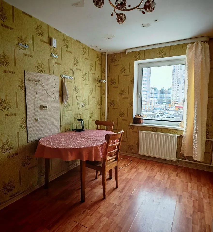 Продажа 1-комн квартиры на вторичном рынке пос. Парголово, улица Первого Мая, 107к8