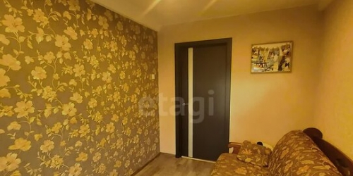 3-комн квартира Космонавтов пр-кт,  д. 58