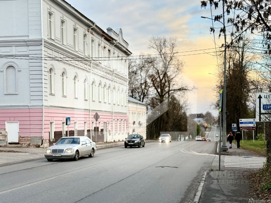 Продажа отдельного здания Серпухов, 1-я Московская улица,  д. 42/8