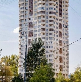 Продажа 3-комн квартиры на вторичном рынке Новоподмосковный 5-й пер