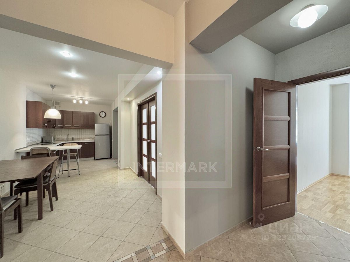 Аренда 3-комн квартиры на вторичном рынке улица Малая Дмитровка, 24/2