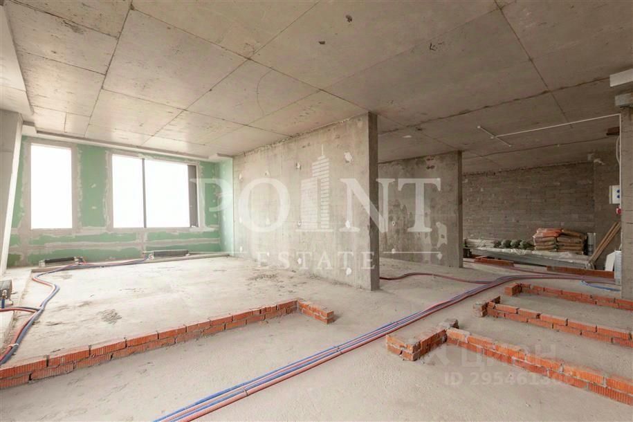 Продажа 6-комн квартиры на вторичном рынке Мосфильмовская улица, 8