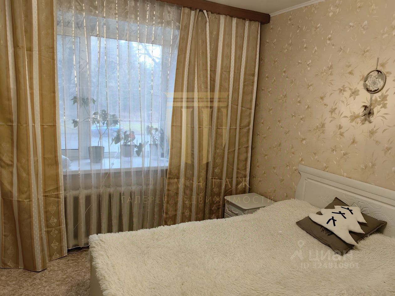 Продажа 3-комн квартиры на вторичном рынке Сестрорецк, улица Володарского, 58а