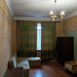 Продажа 2-комн квартиры на вторичном рынке улица Михайлова,  д. 17