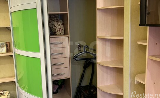 Продажа 2-комн квартиры на вторичном рынке Софийская ул,  д. 33,  к. 2