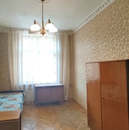 Продажа 2-комн квартиры на вторичном рынке ул Зверинецкая,  д. 34