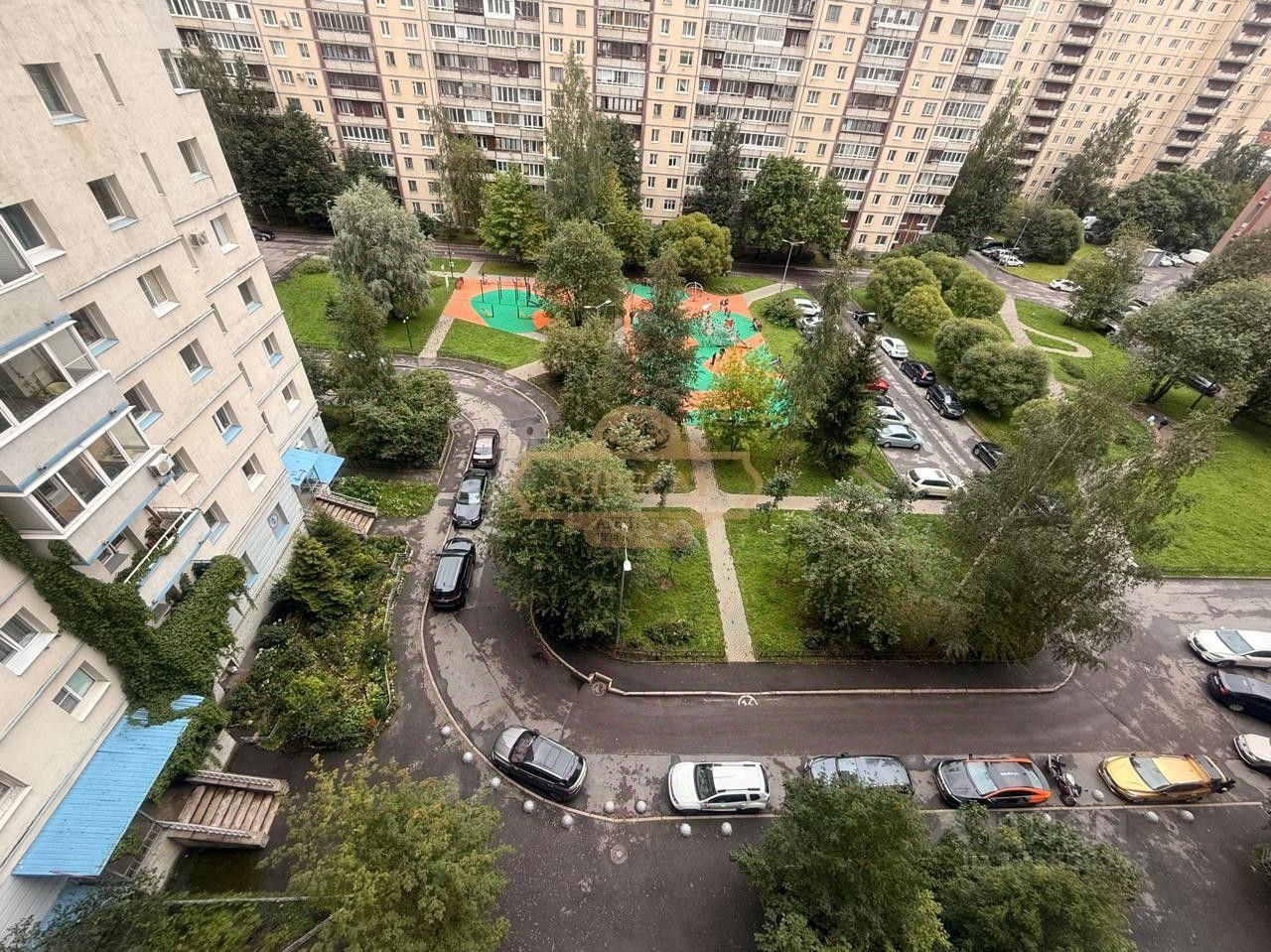 Продажа 1-комн квартиры на вторичном рынке Комендантский проспект, 21к1