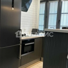 Продажа 2-комн квартиры на вторичном рынке 18-я линия,  д. 7