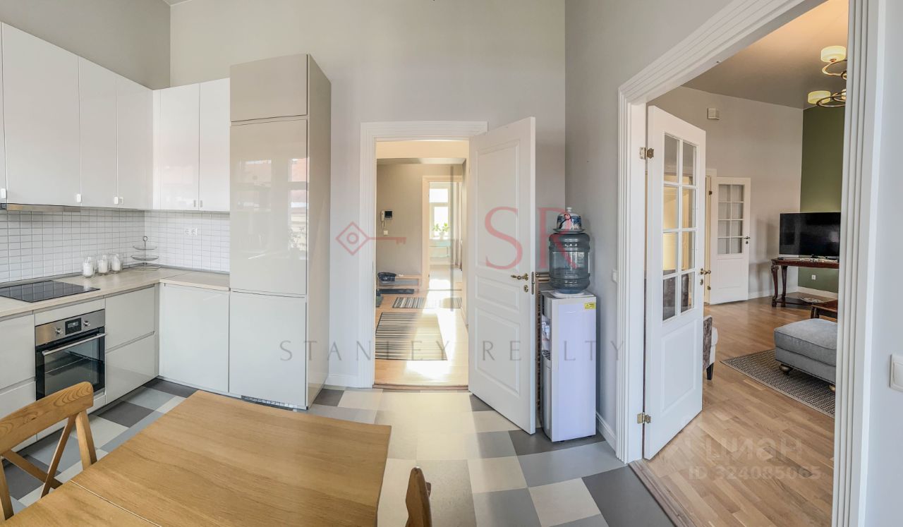 Аренда 5-комн квартиры на вторичном рынке Малая Конюшенная улица, 1-3