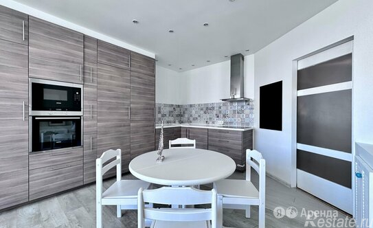 Аренда 3-комн квартиры на вторичном рынке улица Генерала Белобородова,  д. 27