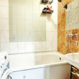 Продажа 2-комн квартиры на вторичном рынке Богатырский пр-кт,  д. 58 к5