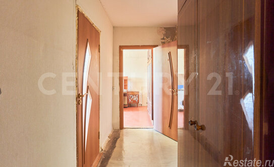 Продажа 3-комн квартиры на вторичном рынке Ветеранов пр-кт,  д. 1,  к. 1