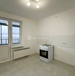 Продажа 2-комн квартиры на вторичном рынке Базовская улица,  д. 24Б