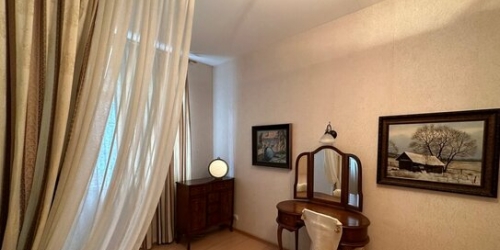 2-комн квартира улица Маши Порываевой,  д. 38