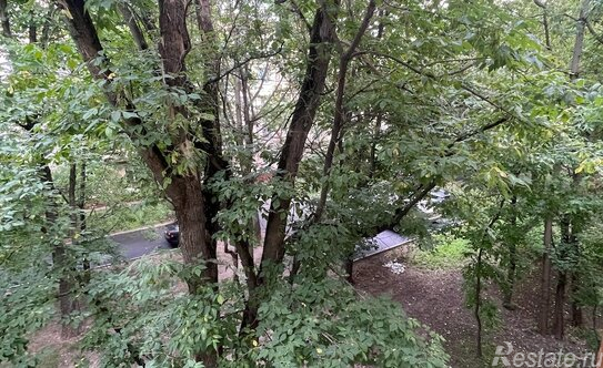 Продажа 2-комн квартиры на вторичном рынке Сторожевая улица,  д. 24