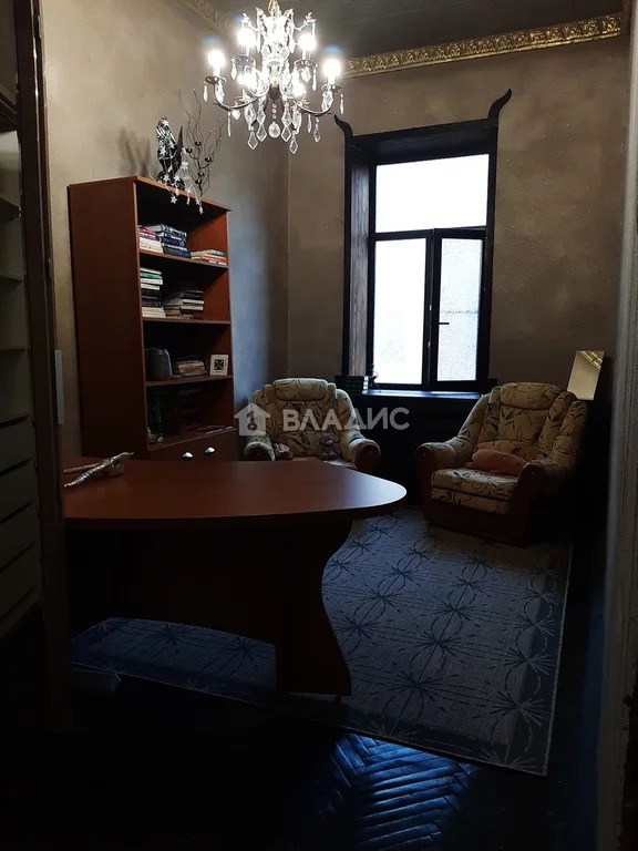 Продажа комнаты Английский пр-кт.,  д. 31
