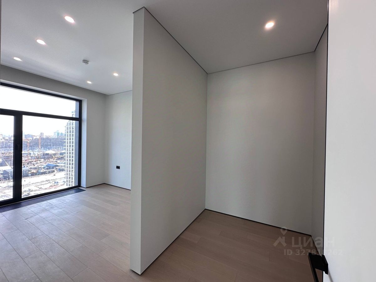 Аренда 3-комн квартиры на вторичном рынке улица Нижние Мневники, 16к1