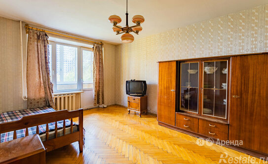 Аренда 1-комн квартиры на вторичном рынке Калибровская улица,  д. 11