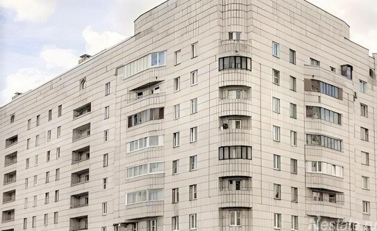 Продажа 1-комн квартиры на вторичном рынке Художников пр-кт,  д. 9 к1