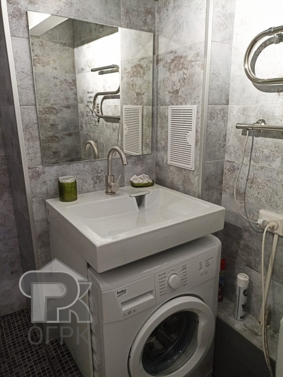 Продажа 1-комн квартиры на вторичном рынке Большая Серпуховская улица, 31к2