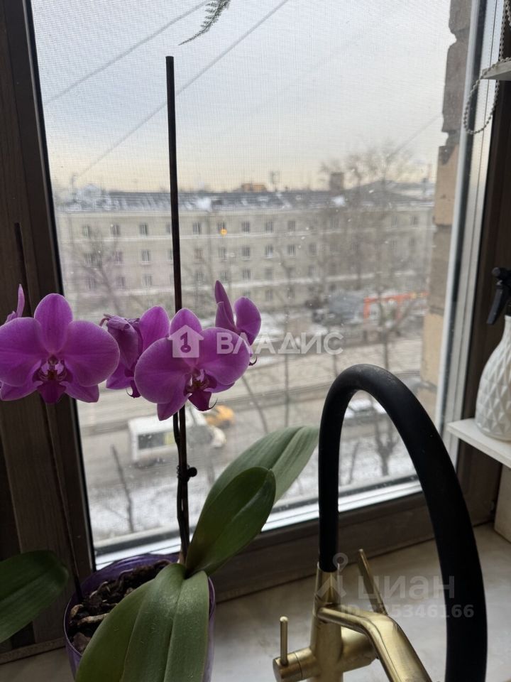 Продажа 3-комн квартиры на вторичном рынке Люберцы, Октябрьский проспект, 380Ж