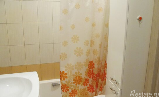 Продажа 1-комн квартиры на вторичном рынке Мурино г, Петровский б-р,  д. 7