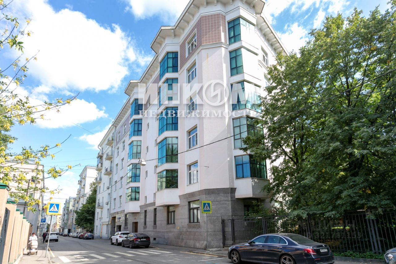 Продажа 2-комн квартиры на вторичном рынке улица Машкова, 6С1