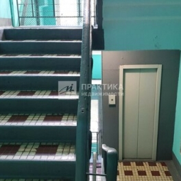 Продажа 3-комн квартиры на вторичном рынке улица Годовикова,  д. 11 к4