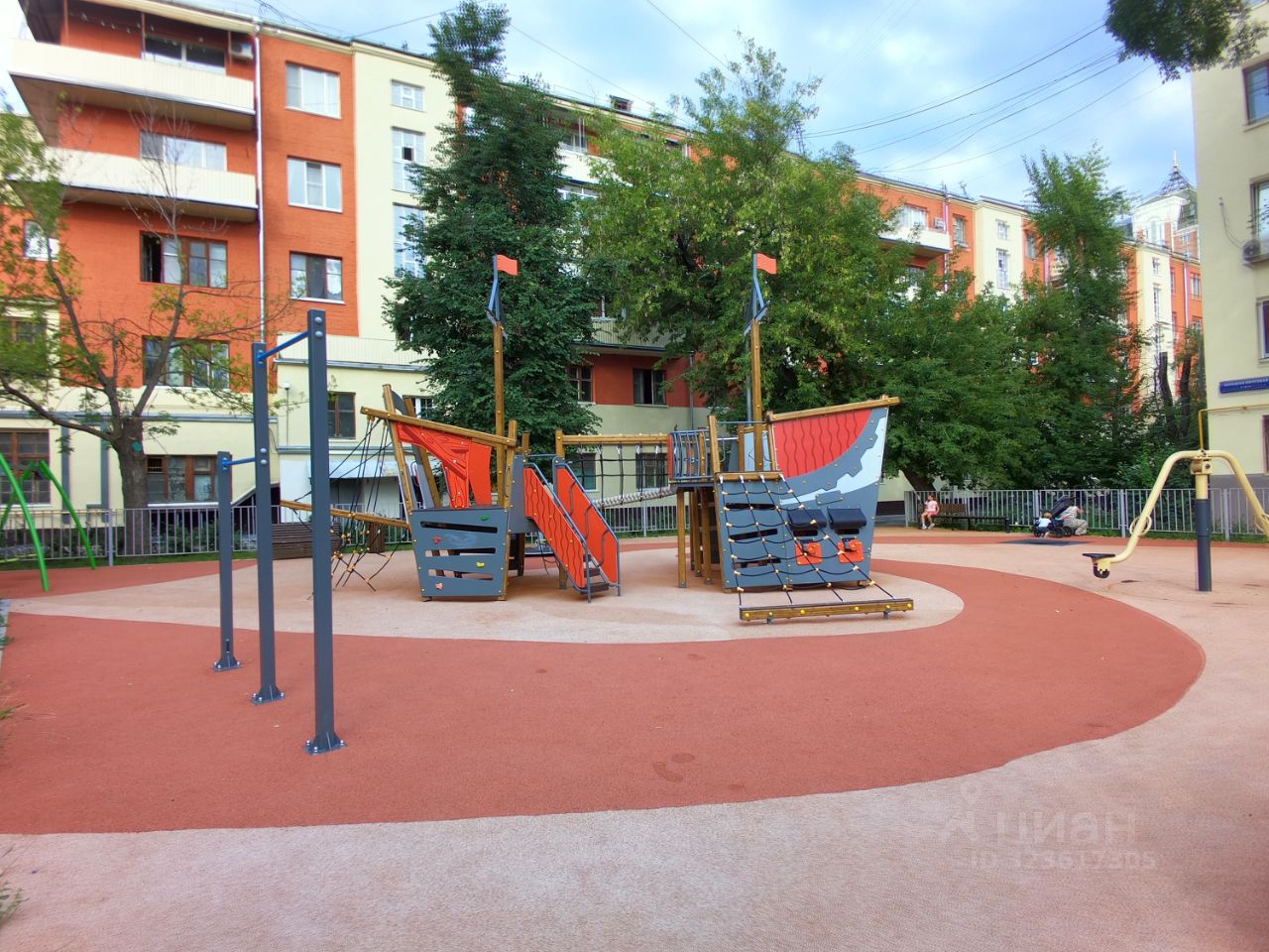 Продажа студии Большая Почтовая улица, 18/20С15