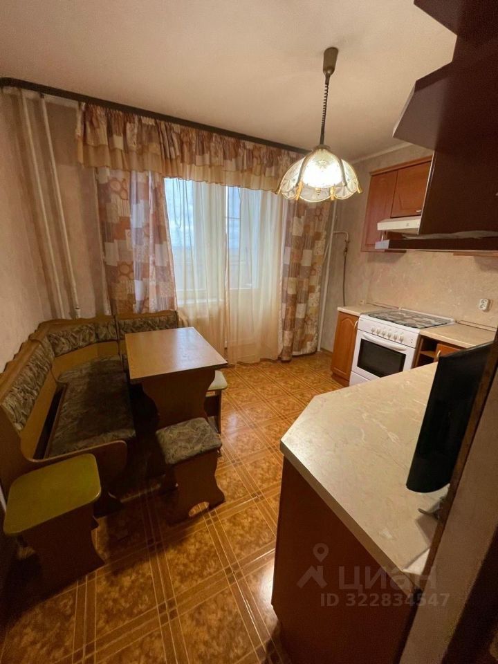 Продажа 1-комн квартиры на вторичном рынке Серпухов, Осенняя улица, 7Б