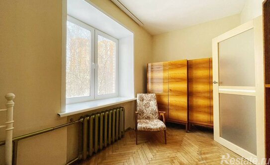 Продажа 2-комн квартиры на вторичном рынке улица Марии Ульяновой,  д. 21 к2