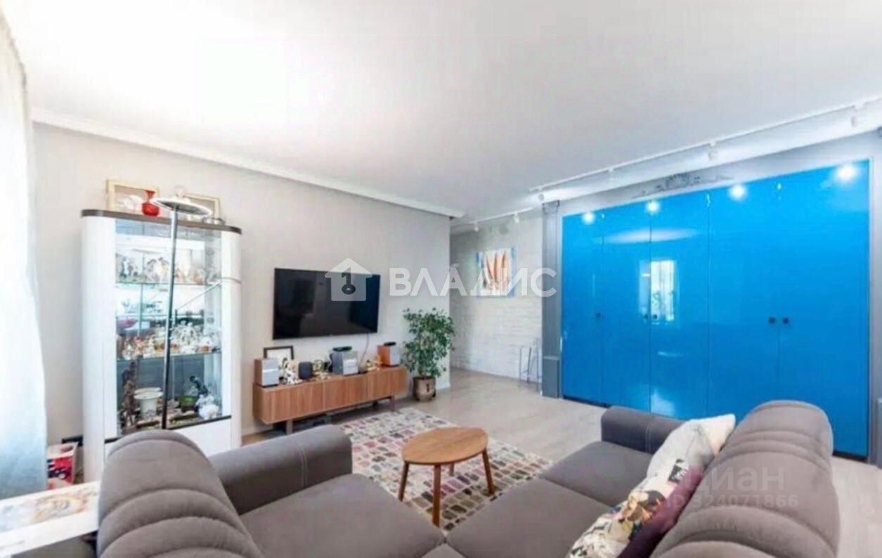 Продажа 2-комн квартиры на вторичном рынке Комсомольский проспект, 9А