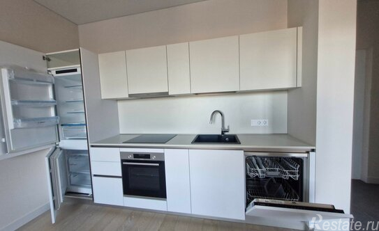 Продажа 1-комн квартиры на вторичном рынке улица Мусы Джалиля,  д. 7 к4