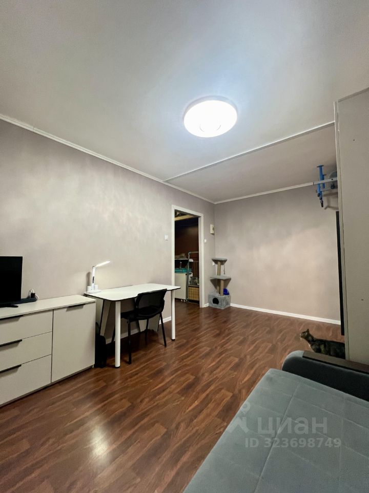 Продажа 3-комн квартиры на вторичном рынке улица Димитрова, 10К1