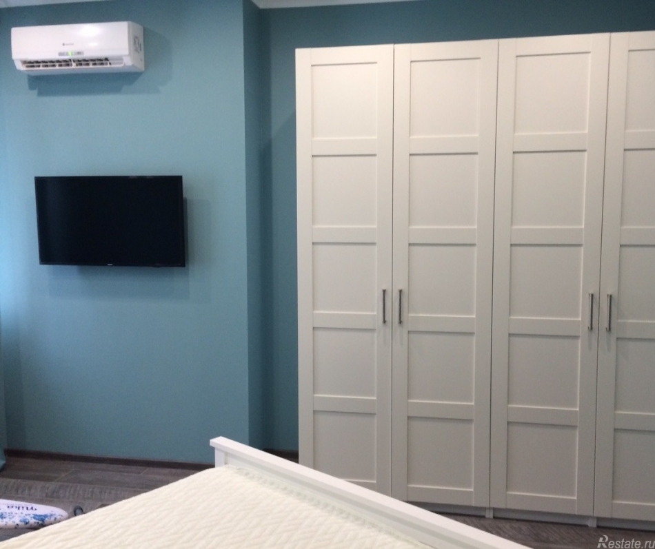 Аренда 3-комн квартиры на вторичном рынке Оренбургская ул,  д. 2