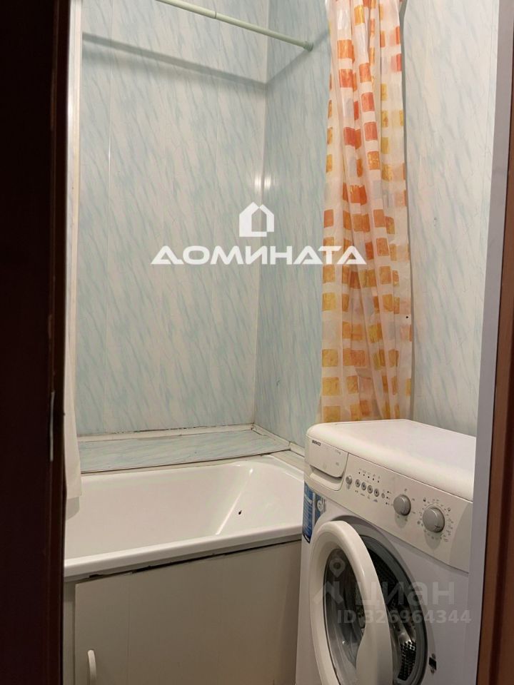 Продажа 2-комн квартиры на вторичном рынке проспект Большевиков, 38к5