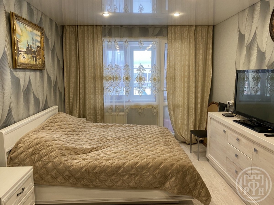 Продажа 1-комн квартиры на вторичном рынке Петергоф г., Бобыльская дор.,  д. 63