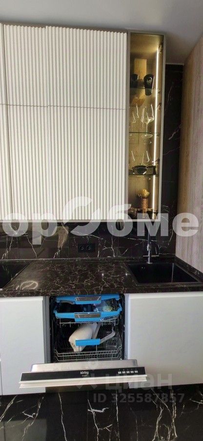 Продажа 1-комн квартиры на вторичном рынке улица Берзарина, 30А
