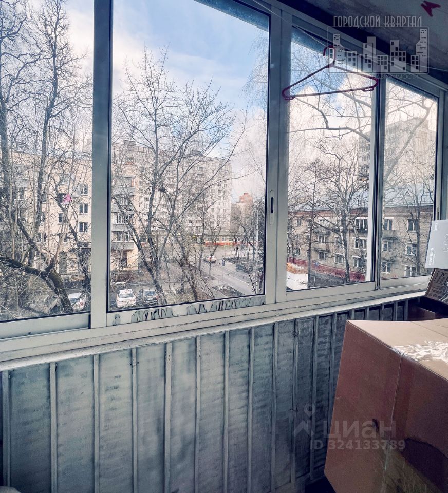 Продажа 1-комн квартиры на вторичном рынке Парусный проезд, 13