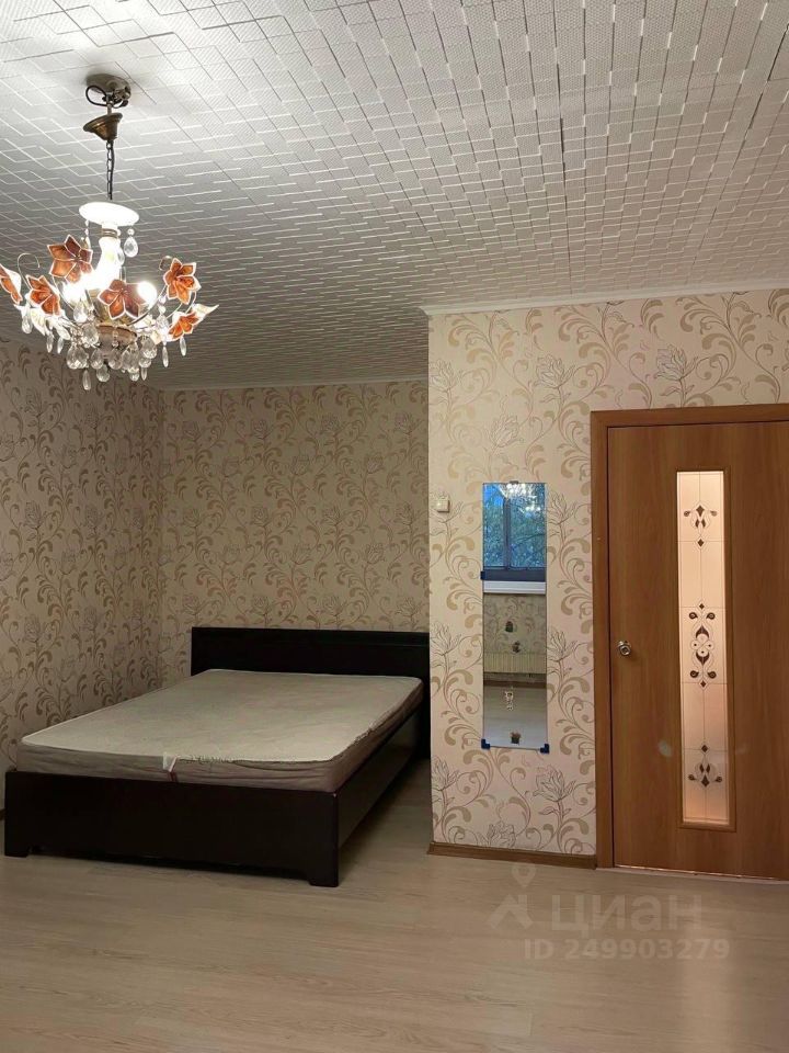 Аренда 1-комн квартиры на вторичном рынке улица Академика Челомея, 10