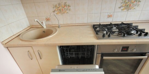 2-комн квартира улица Красина,  д. 24-28