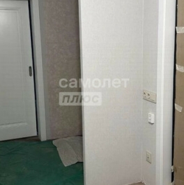 Продажа 2-комн квартиры на вторичном рынке Осенняя улица,  д. 22