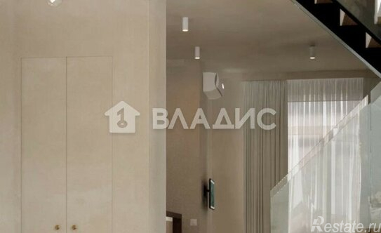 Продажа 3-комн квартиры на вторичном рынке Троицк г, Академика Дыхне ул,  д. 16