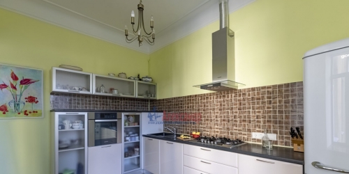 5-комн квартира Почтамтская ул. ,  д. 13