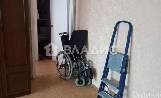 Продажа 2-комн квартиры на вторичном рынке Сходненская ул,  д. 31