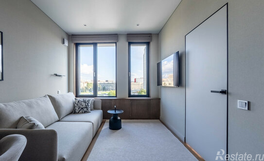 Продажа 2-комн квартиры на вторичном рынке Белоостровская улица,  д. 7